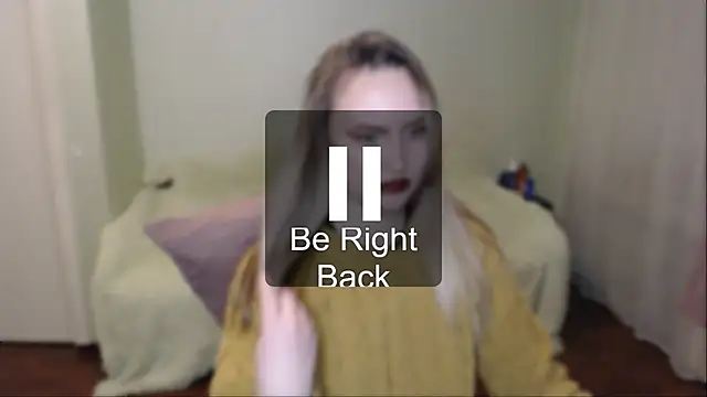 Snapshot of vivian_word chatting on 02.02.26 vivian word online show from 02.02.26