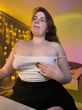 DearAlise online show from 02.15.25