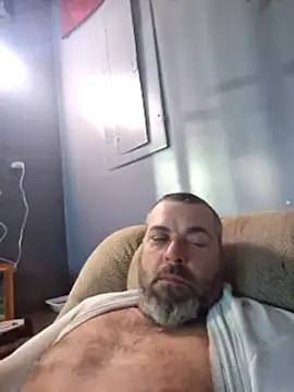 Snapshot of thickdaddy2982 chatting on 01.26.25 thickdaddy2982 online show from 01.26.25