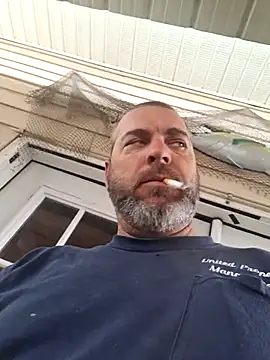 Snapshot of thickdaddy2982 chatting on 02.13.25 thickdaddy2982 online show from 02.13.25