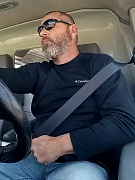 Snapshot of thickdaddy2982 chatting on 02.27.25 thickdaddy2982 online show from 02.27.25