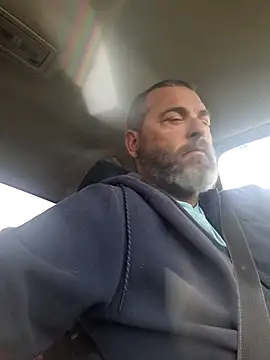 Snapshot of thickdaddy2982 chatting on 03.14.25 thickdaddy2982 online show from 03.14.25