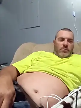 Snapshot of thickdaddy2982 chatting on 03.20.25 thickdaddy2982 online show from 03.20.25