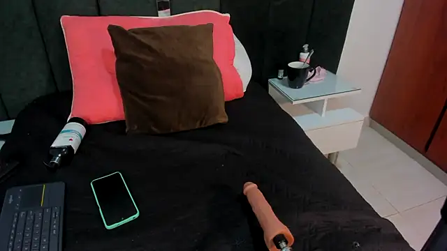 Annita001 online show from 03.20.25