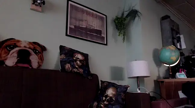 Astrid-Gilbert online show from 03.02.25