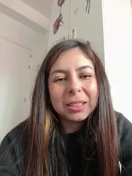 Snapshot of Mar_marz chatting on 03.10.25 Mar marz online show from 03.10.25