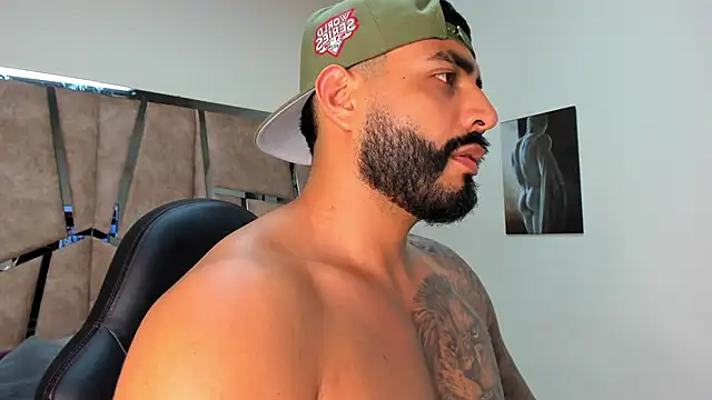 LeandroRusso online show from 02.24.25