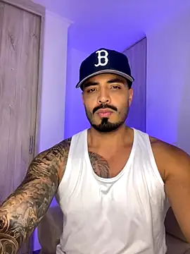 LeandroRusso online show from 11.05.25