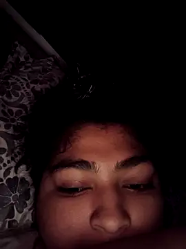 naina78910 online show from 04.15.26