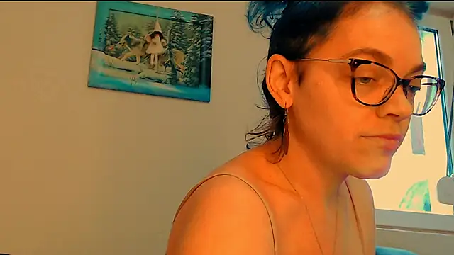 Snapshot of Ju-Hot chatting on 02.17.26 Ju-Hot online show from 02.17.26