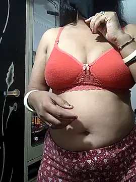 Snapshot of Ananyasingh47 chatting on 11.23.25 Ananyasingh47 online show from 11.23.25