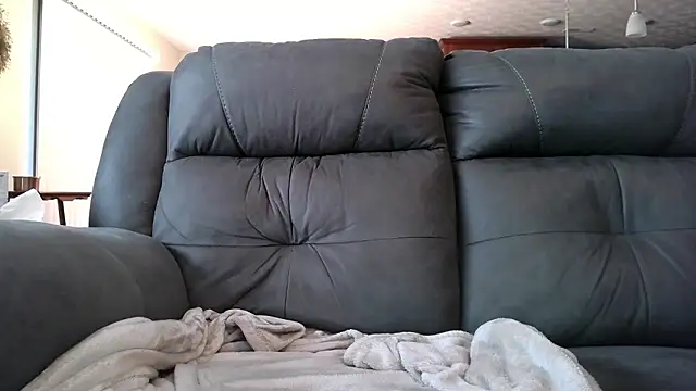 Snapshot of Troyt87 chatting on 01.08.26 Troyt87 online show from 01.08.26