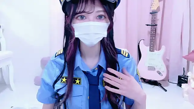 Snapshot of Megu-mimi chatting on 10.29.25 Megu-mimi online show from 10.29.25