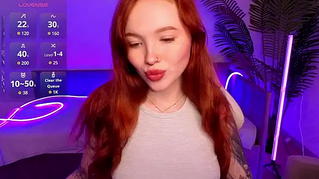 Maya Light online show from 11.22.25