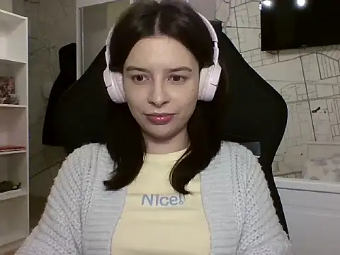 LariceSexy online show from 11.20.25