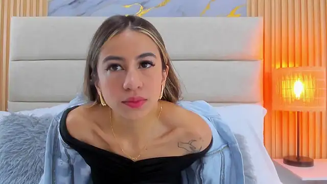 Ariana greenblat online show from 05.02.26