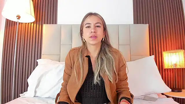 Ariana greenblat online show from 05.05.26