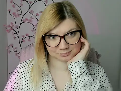 Lola moree online show from 04.23.26