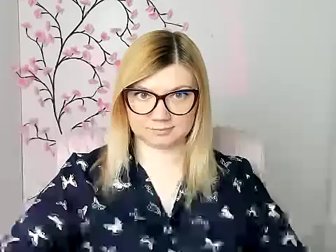 Lola moree online show from 04.29.26