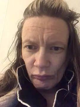 Snapshot of blondey206 chatting on 03.11.26 blondey206 online show from 03.11.26