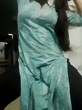 saaniya online show from 03.11.25