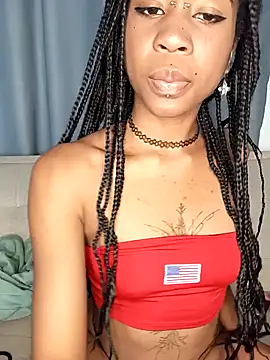 Snapshot of Zaira_Rose_ chatting on 02.13.25 Zaira Rose  online show from 02.13.25
