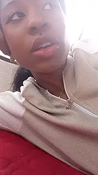 Snapshot of Zaira_Rose_ chatting on 10.09.25 Zaira Rose  online show from 10.09.25