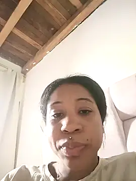 Zaira Rose  online show from 04.28.26