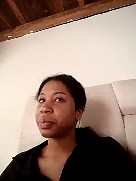 Zaira Rose  online show from 05.04.26