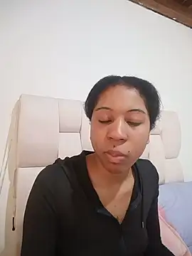 Snapshot of Zaira_Rose_ chatting on 05.28.26 Zaira Rose online show from 05.28.26