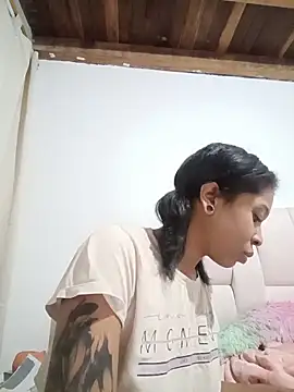 Snapshot of Zaira_Rose_ chatting on 06.17.26 Zaira Rose online show from 06.17.26