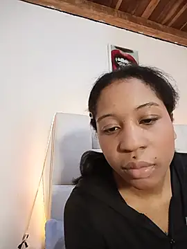 Snapshot of Zaira_Rose_ chatting on 07.16.26 Zaira Rose online show from 07.16.26
