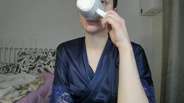 Hustle Babyy online show from 09.13.25