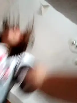 Snapshot of sexy_lady2 chatting on 09.28.25 sexy lady2 online show from 09.28.25