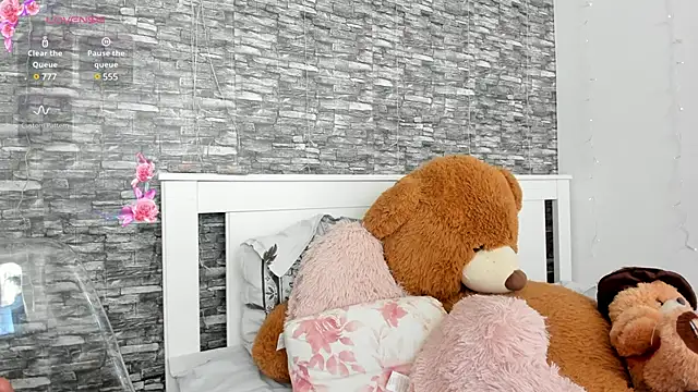 KairraPotts online show from 02.13.25