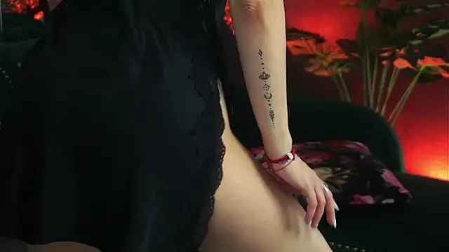 Midnight Seduction online show from 03.23.25