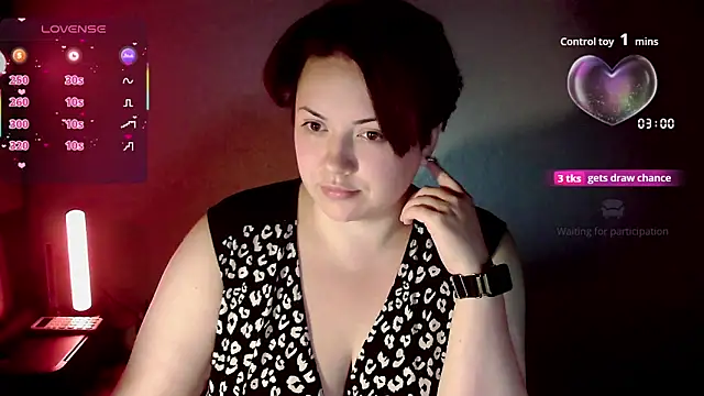 Snapshot of BlackkkVelvet chatting on 10.08.25 BlackkkVelvet online show from 10.08.25