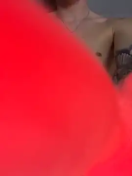 Snapshot of alexgun8 chatting on 11.22.25 alexgun8 online show from 11.22.25