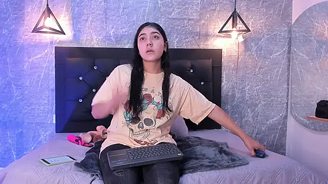 emberhodson online show from 09.23.25