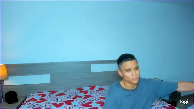 Liiamthompson online show from 10.30.25