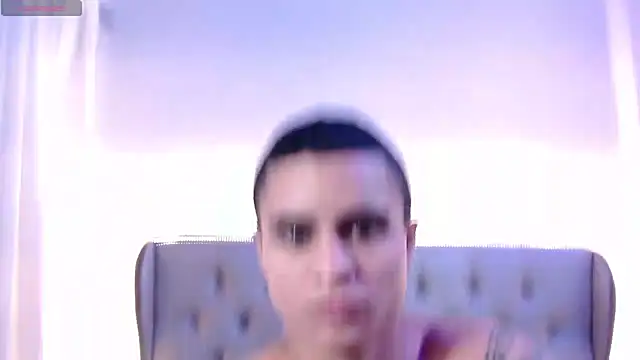 Liiamthompson online show from 07.28.26