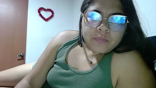 viccky vick online show from 10.23.25