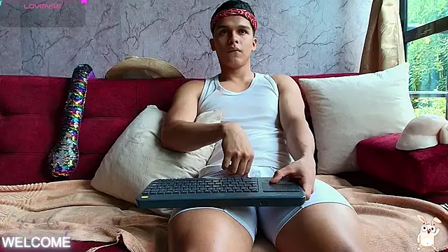 Dwayne Brown online show from 10.25.25