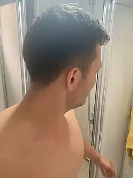 Snapshot of devilXAngel5 chatting on 09.26.25 devilXAngel5 online show from 09.26.25