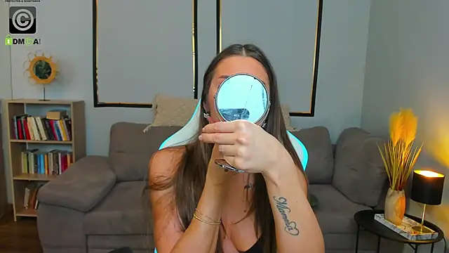 Snapshot of Anya-Ray chatting on 02.09.26 Anya-Ray online show from 02.09.26