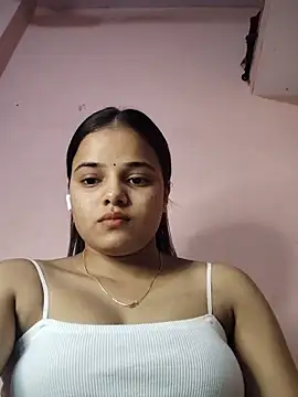 Snapshot of RAYI_123 chatting on 05.22.26 RAYI 123 online show from 05.22.26