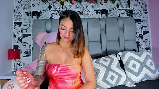 Snapshot of LucyRosse chatting on 03.12.26 LucyRosse online show from 03.12.26