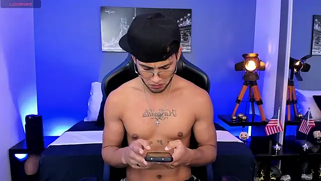 Max Conor1 online show from 05.01.26