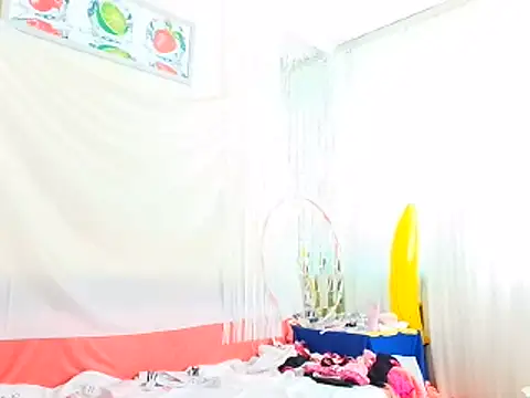 TwerkingCheerleader online show from 03.12.25