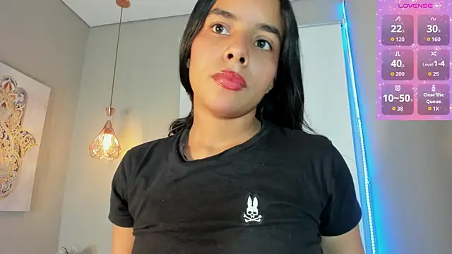 Snapshot of Roxy_Stonee chatting on 05.28.26 Roxy Stonee online show from 05.28.26